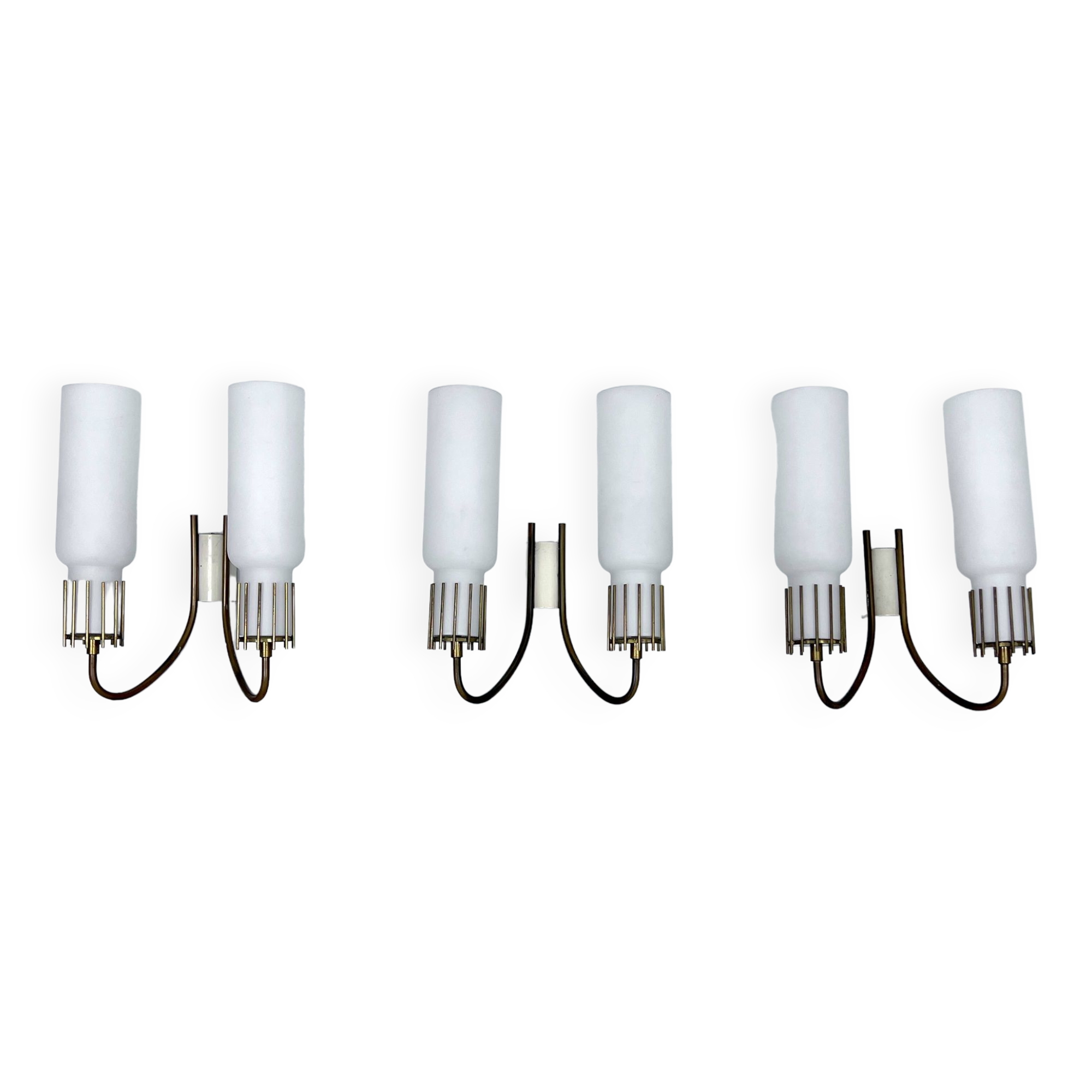 Mid-Century Modern set of three sconces in Arredoluce style. Italy 1950s