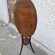 Tripod gueridon in mahogany with a tilting top – Directoire period / early 19th century