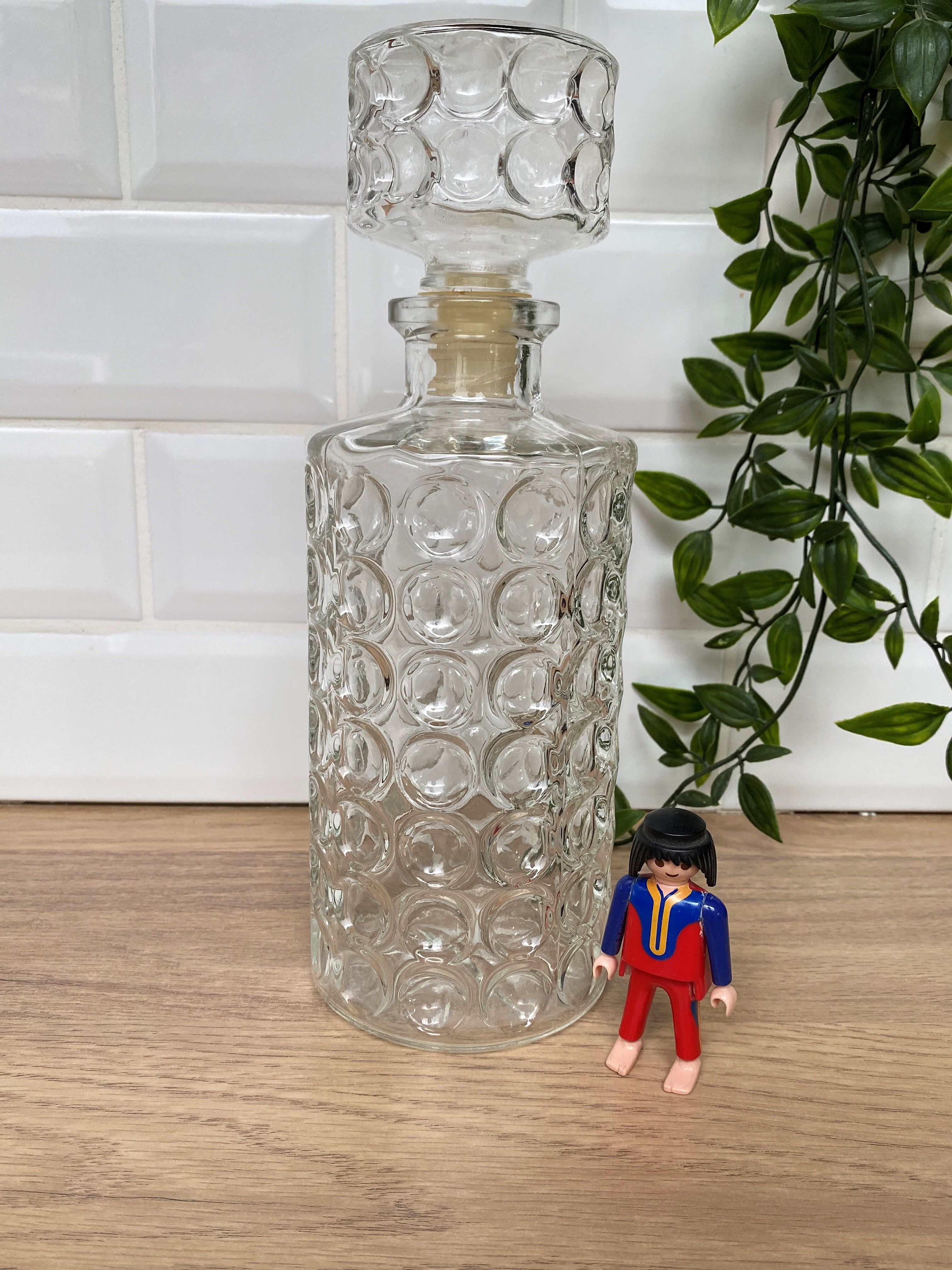 Round whisky decanter