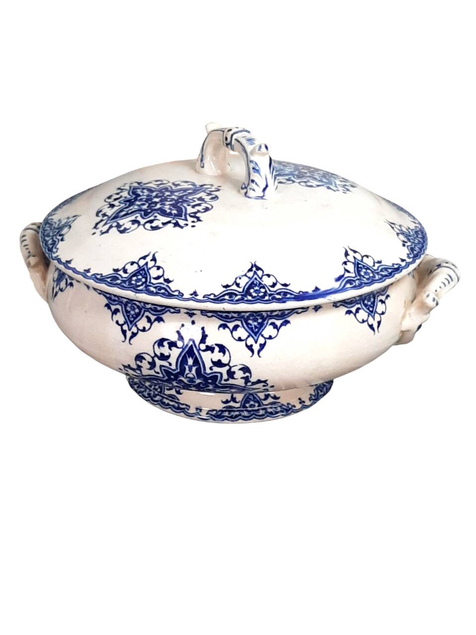Ironstone soup tureen from the 19th century.