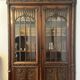 Armoire ancienne style néo-gothique