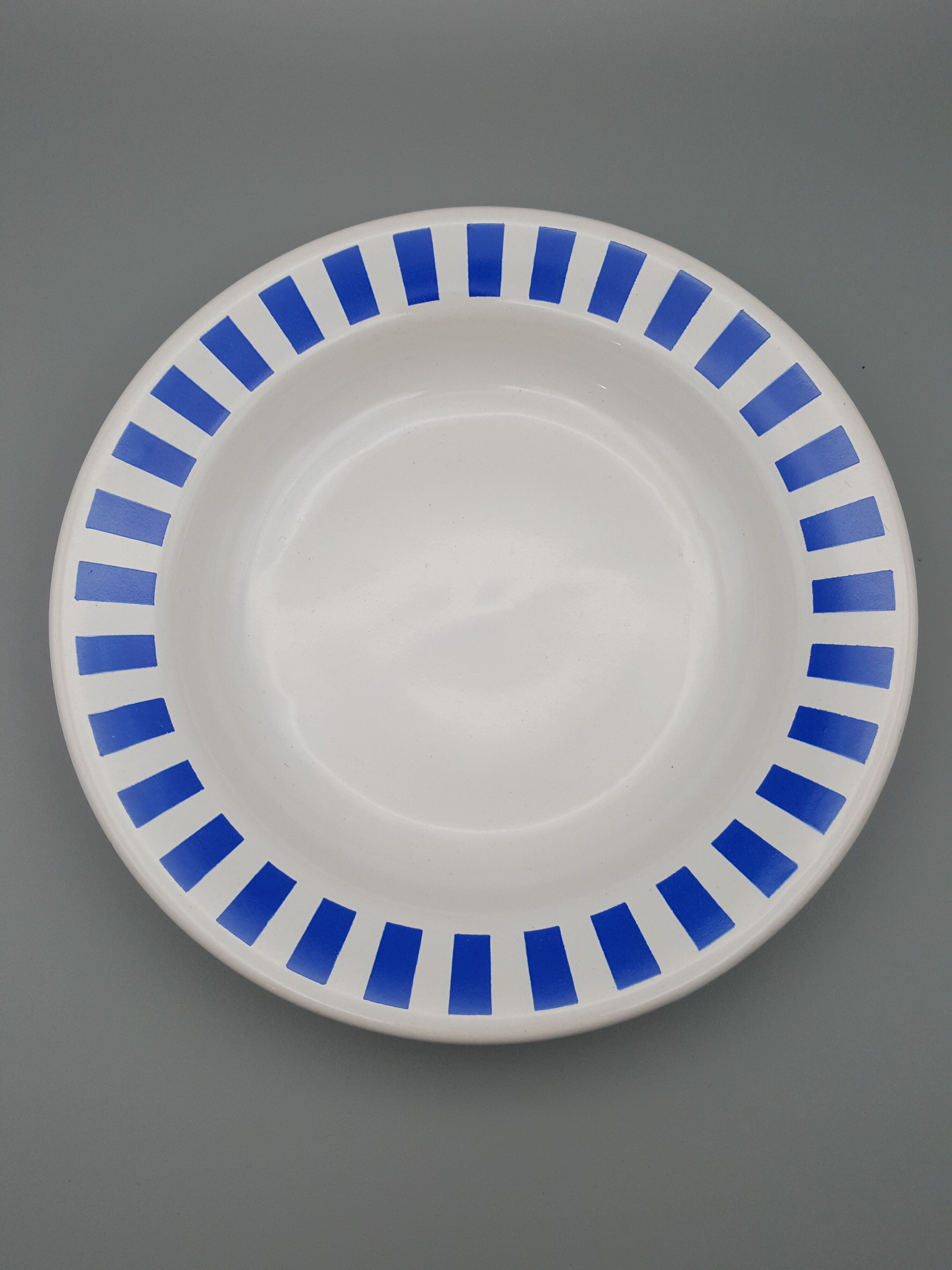 Plates saucers cups vintage white blue line hotesse ceramic