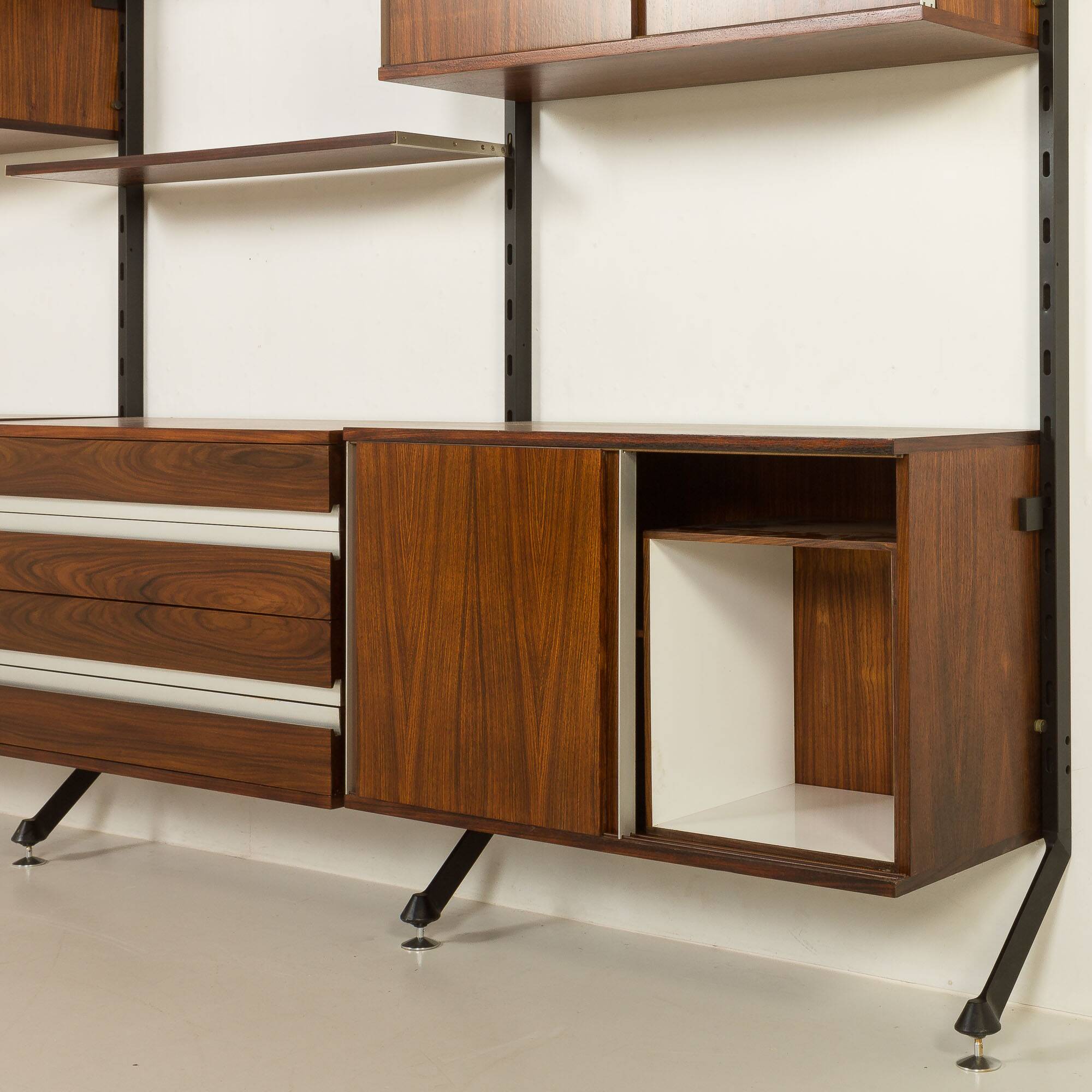 Ico Parisi rosewood wall unit for MIM, Italy 1960s