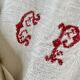 Drap ancien en lin brodé