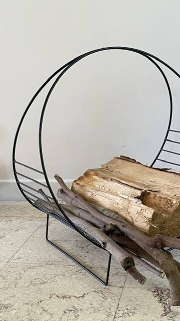 Magazine rack vintage log holder