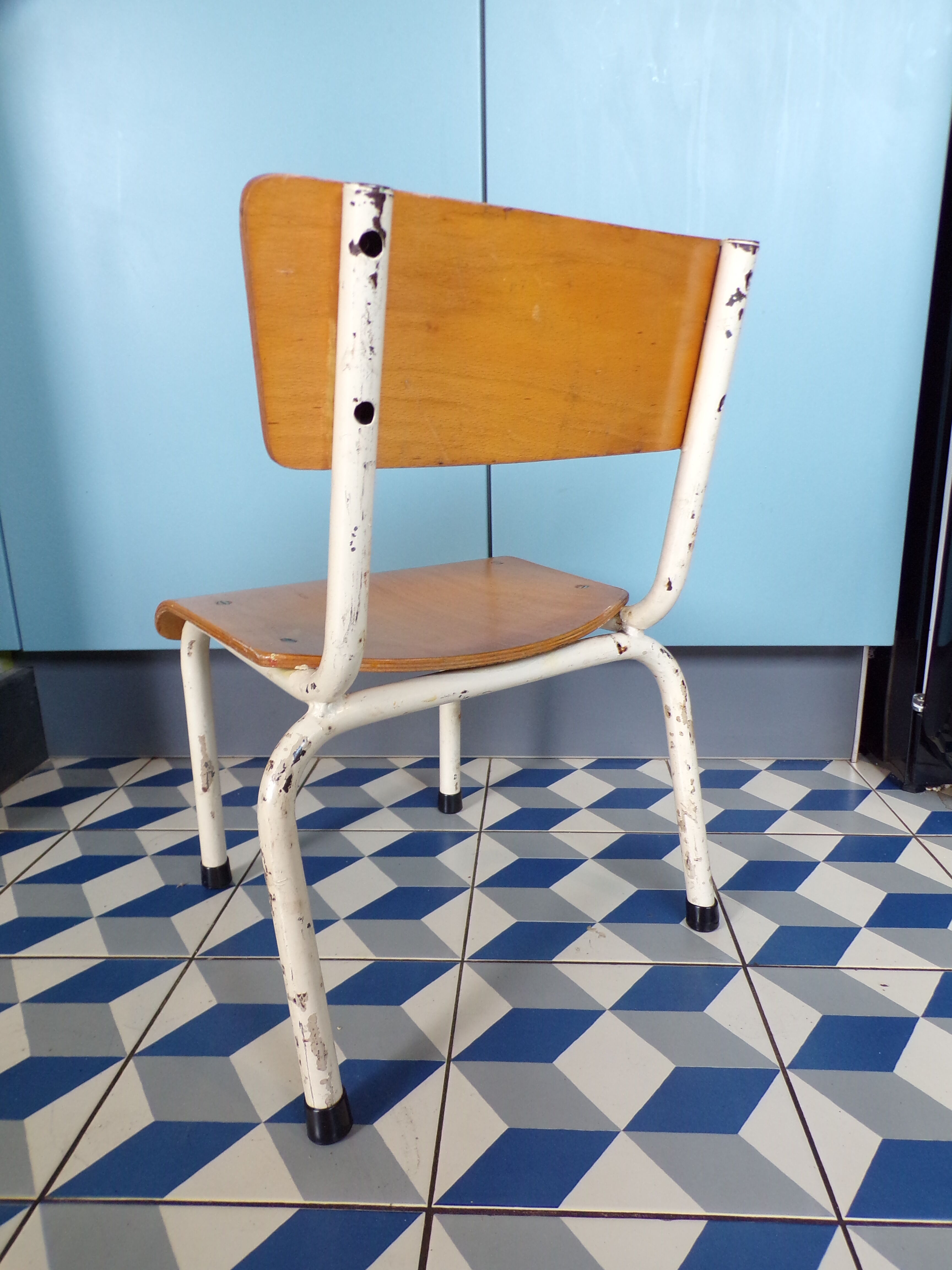 Chaise école enfant