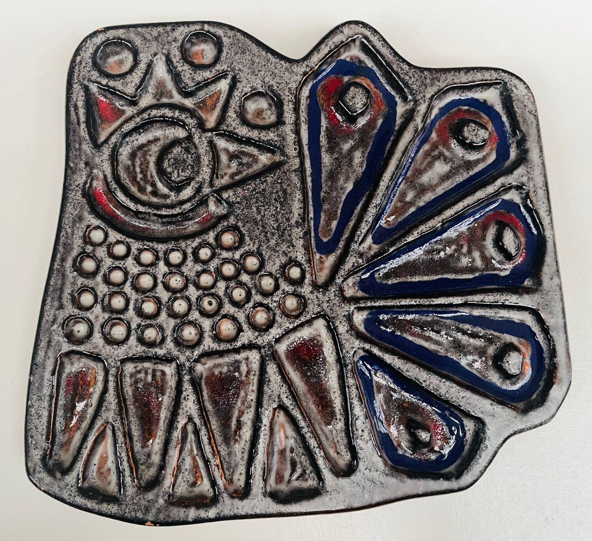 Vintage Scandinavian wall ceramic – Stylised hen – 1960s
