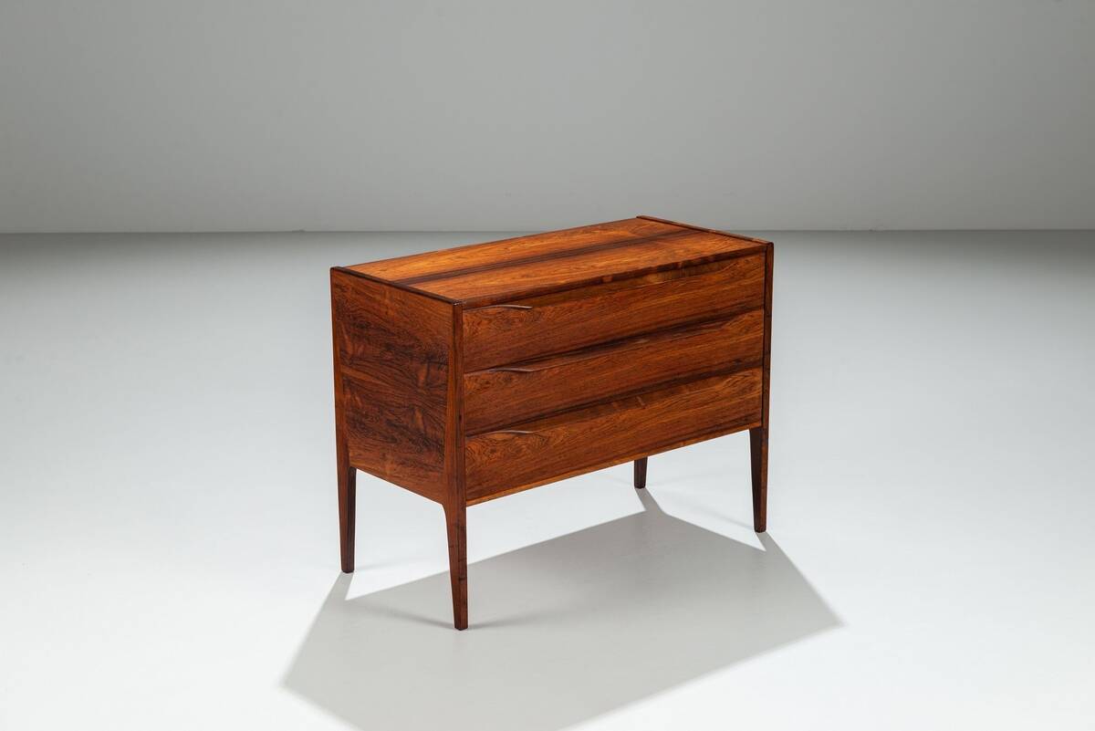 Kai Kristiansen chest of drawers in rosewood Aksel Kjersgaard Denmark 1960