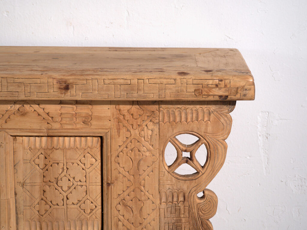 Antique carved buffet in fir wood – China, circa 1930