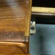 Paire de fauteuils en cuir Art Déco. Années 1940.