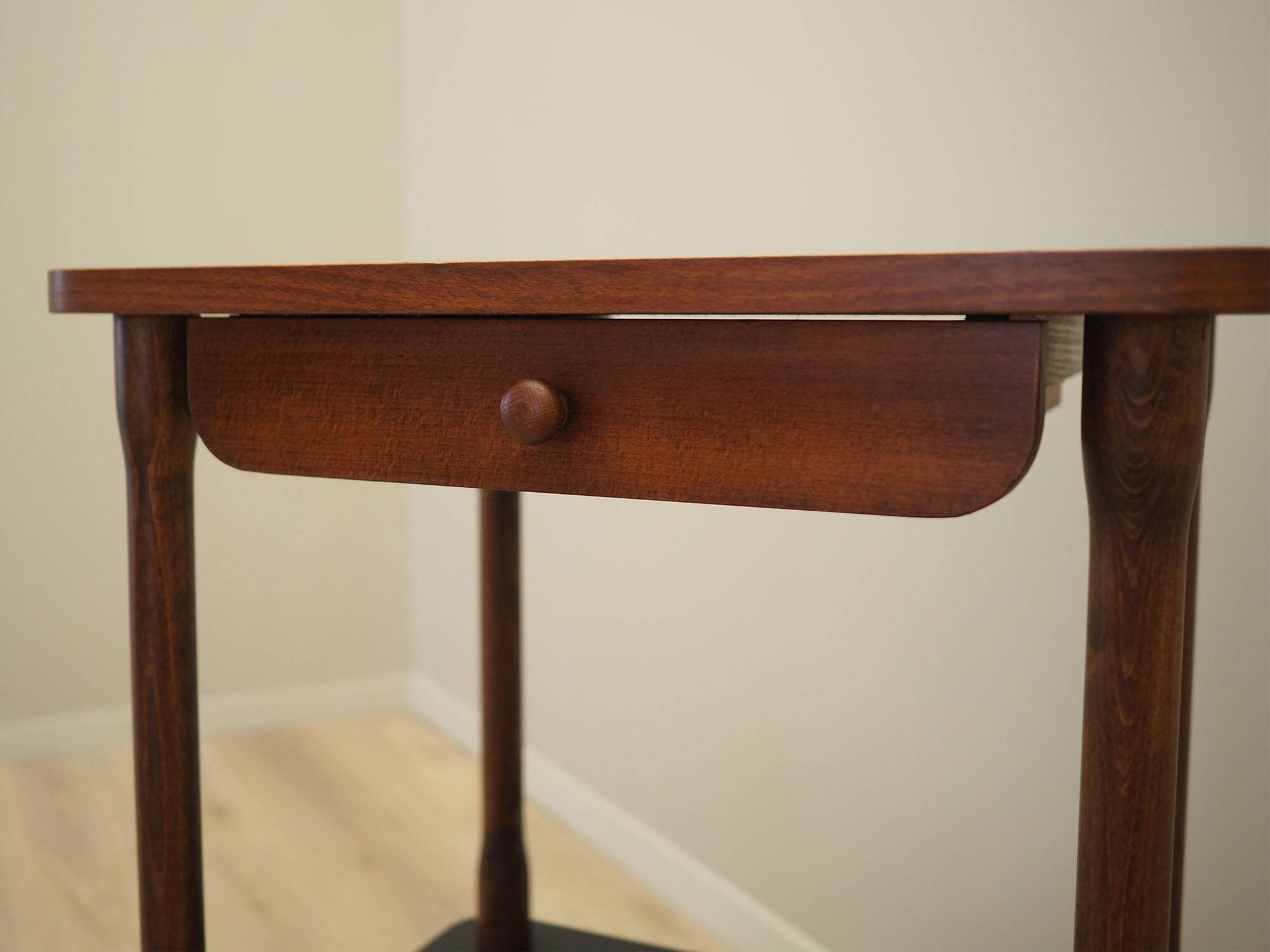 Walnut table, Italian design, 1960s, manufacture: Italy