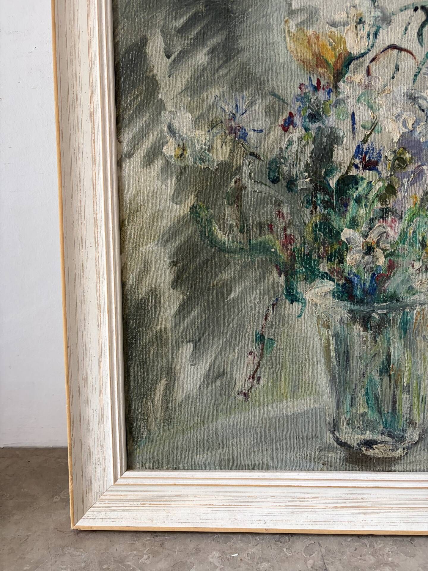 Spring bouquet, oil on canvas signed