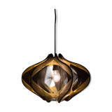 Textile pendant with 3D effect