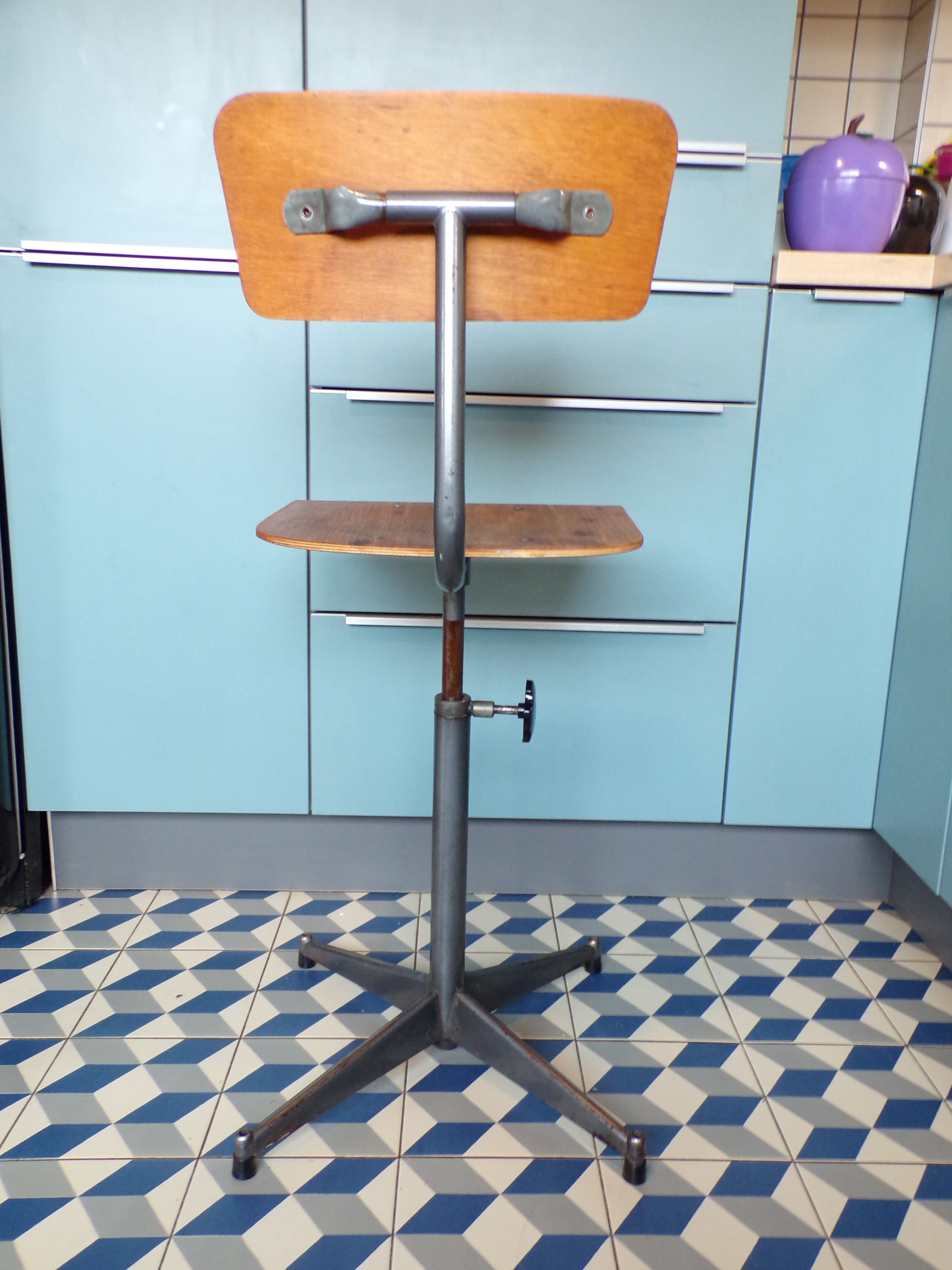 Former high workshop chair