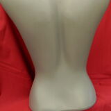 Model bust vintage in gray plastic