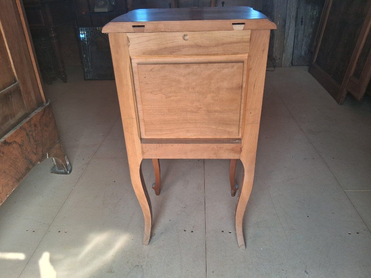 Pair of cherry wood bedside tables - 20th century