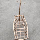 Swan neck cradle
