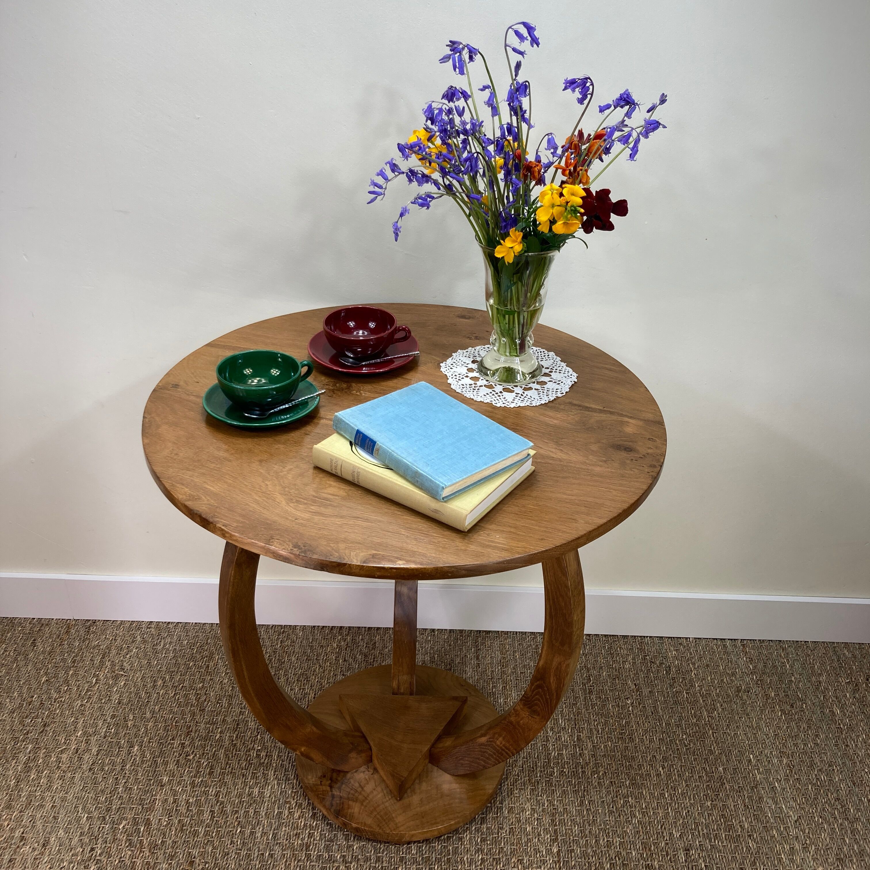 Art Deco pedestal table