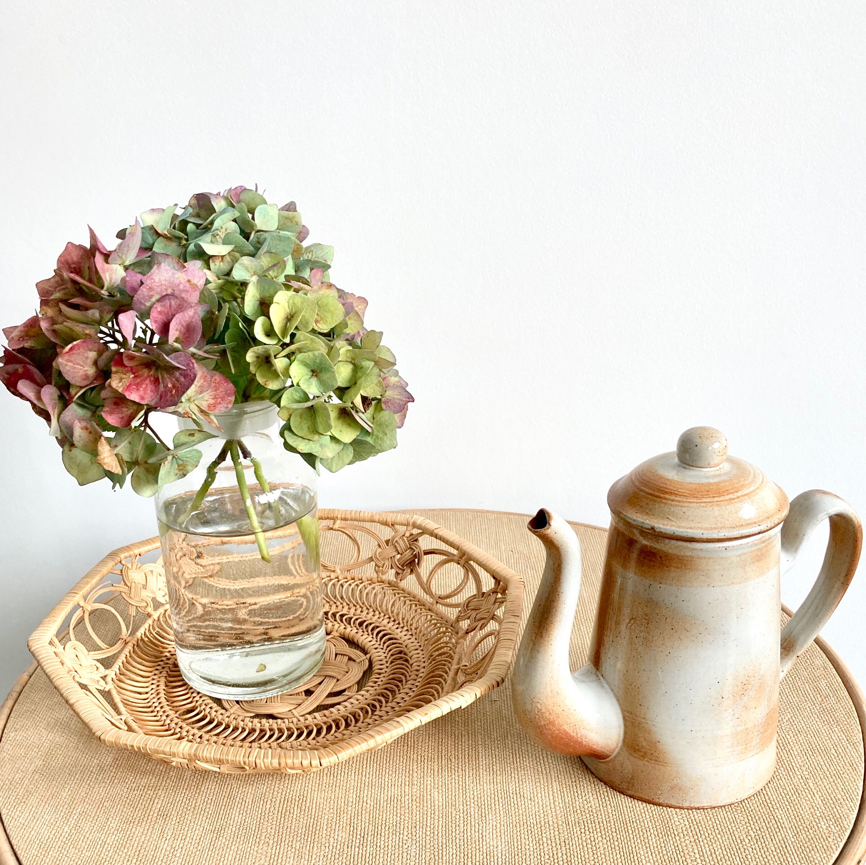 Enamelled stoneware coffee maker