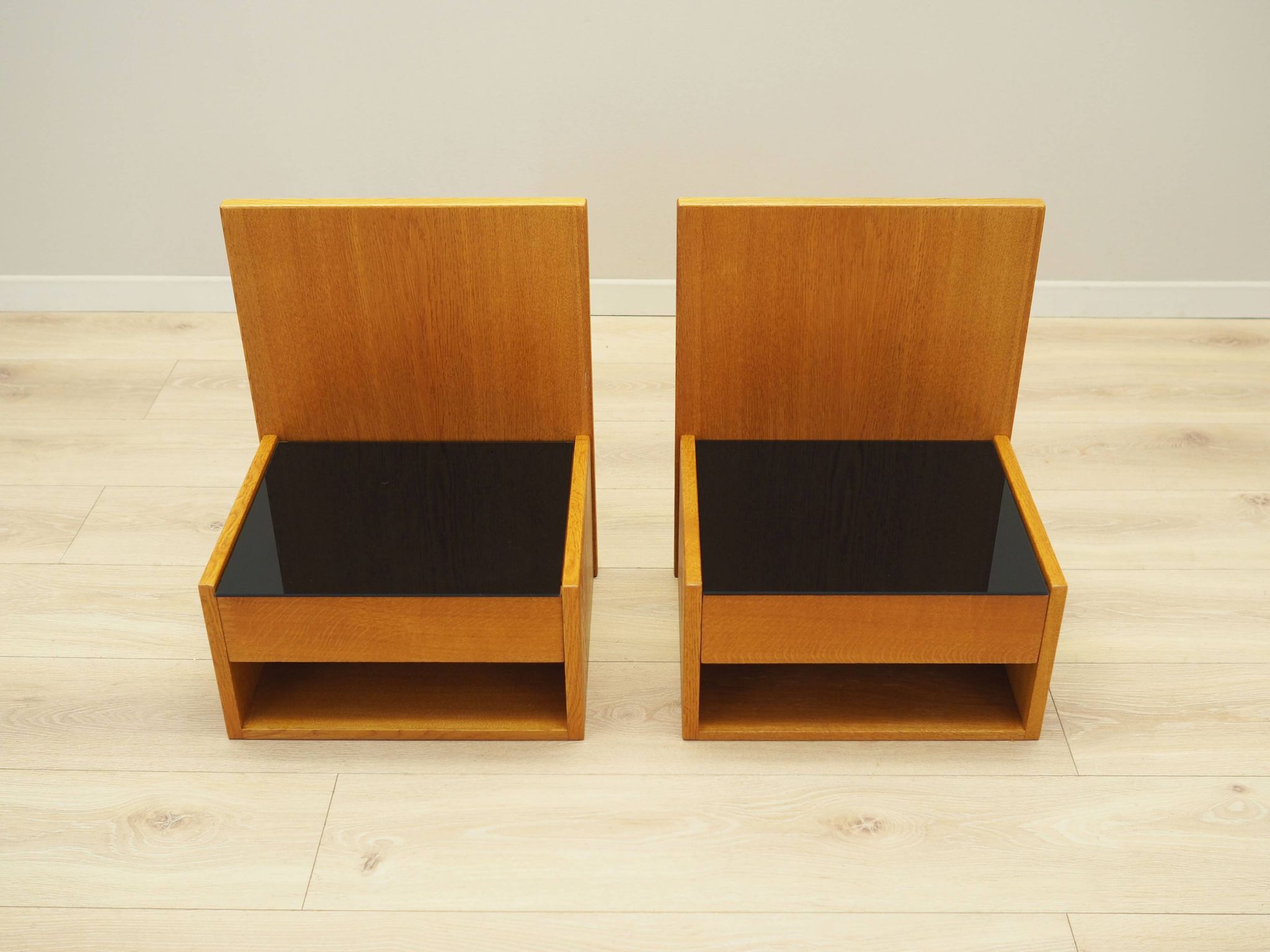 Set of hanging bedside cabinets, Danish design, 1960s, designer: Hans J. Wegner, manufacturer: Getam