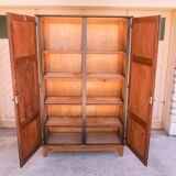 Armoire parisienne