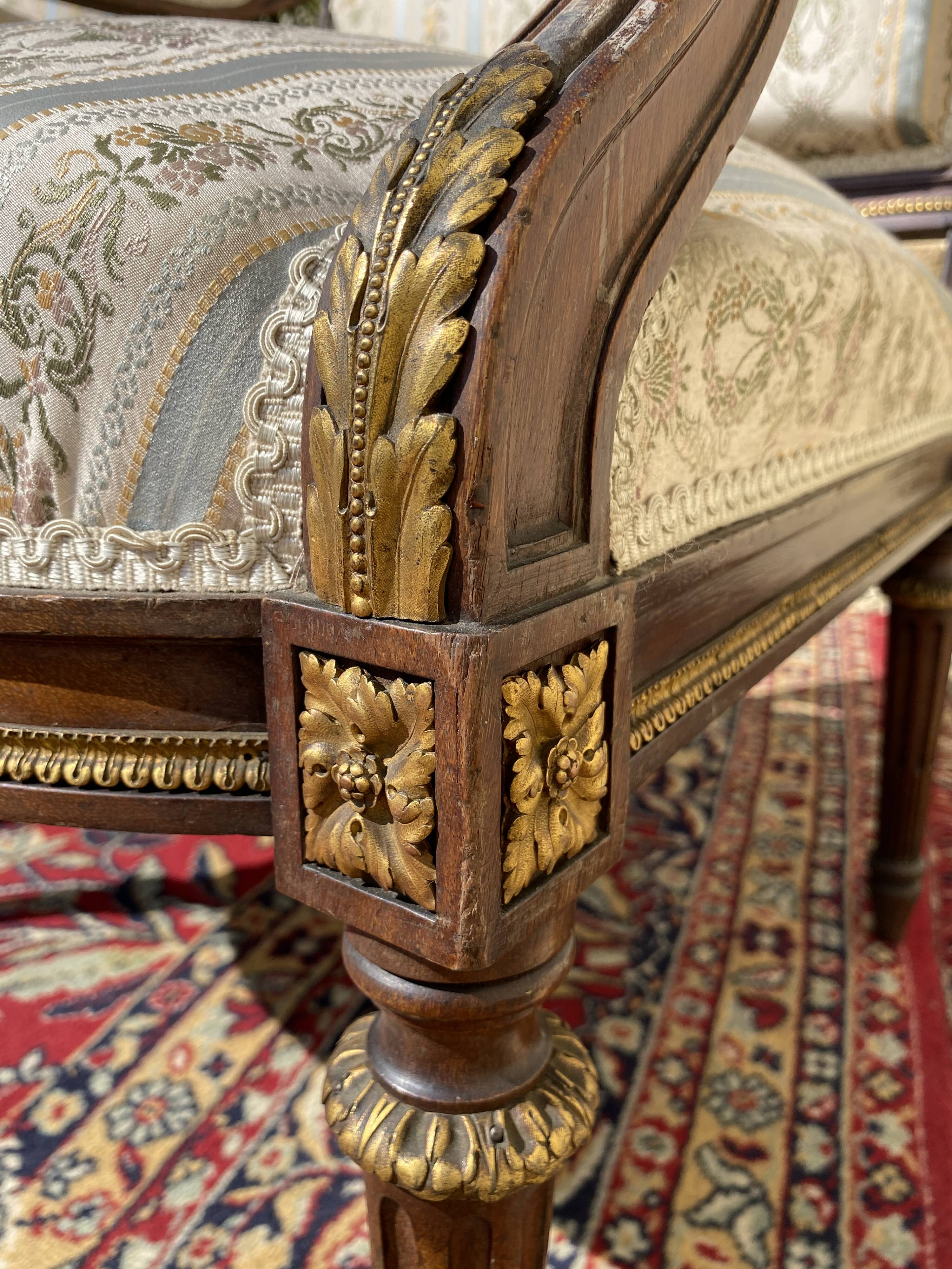 Salon 7 pièces acajou & bronze style Louis XVI