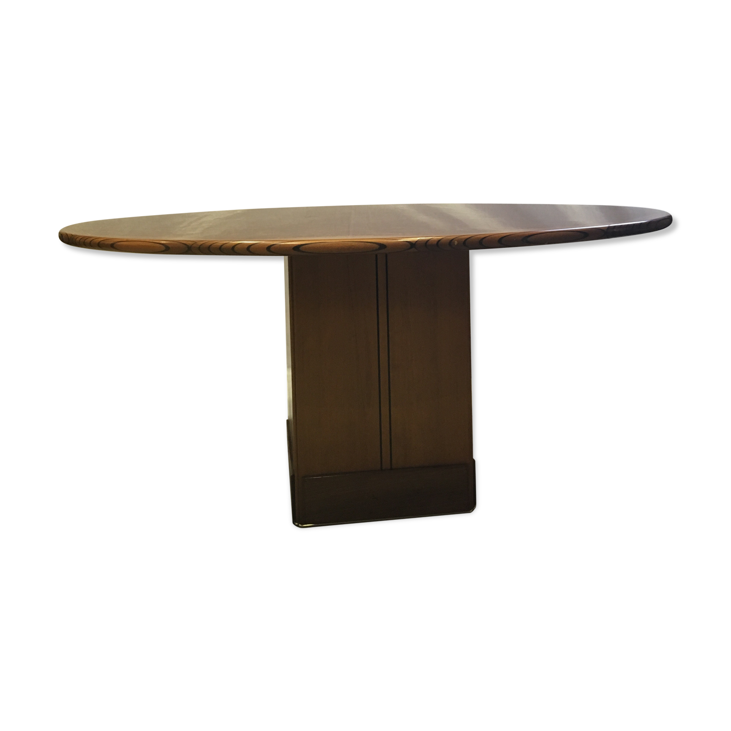 Round table by Tobia and Afra Scarpa Artona edition