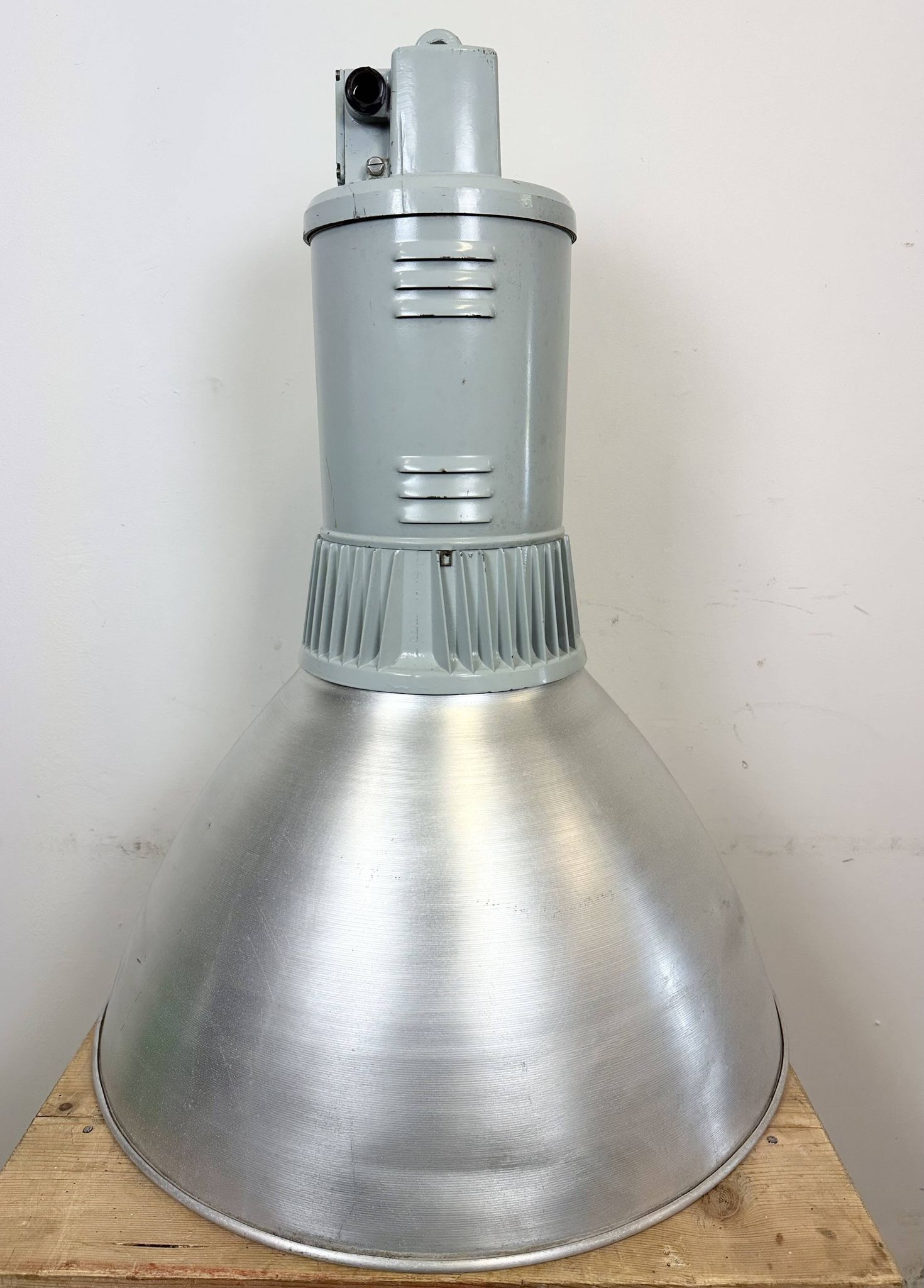 Large Industrial Aluminium Pendant Light from Elektrosvit, 1960s