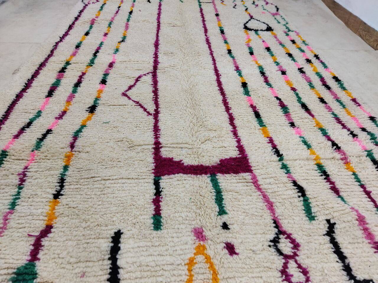 Handmade Moroccan Berber rug 294 X 194 CM