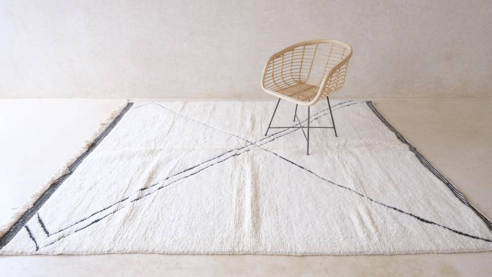 Beni Ourain rug from Morocco - 276 x 210 cm