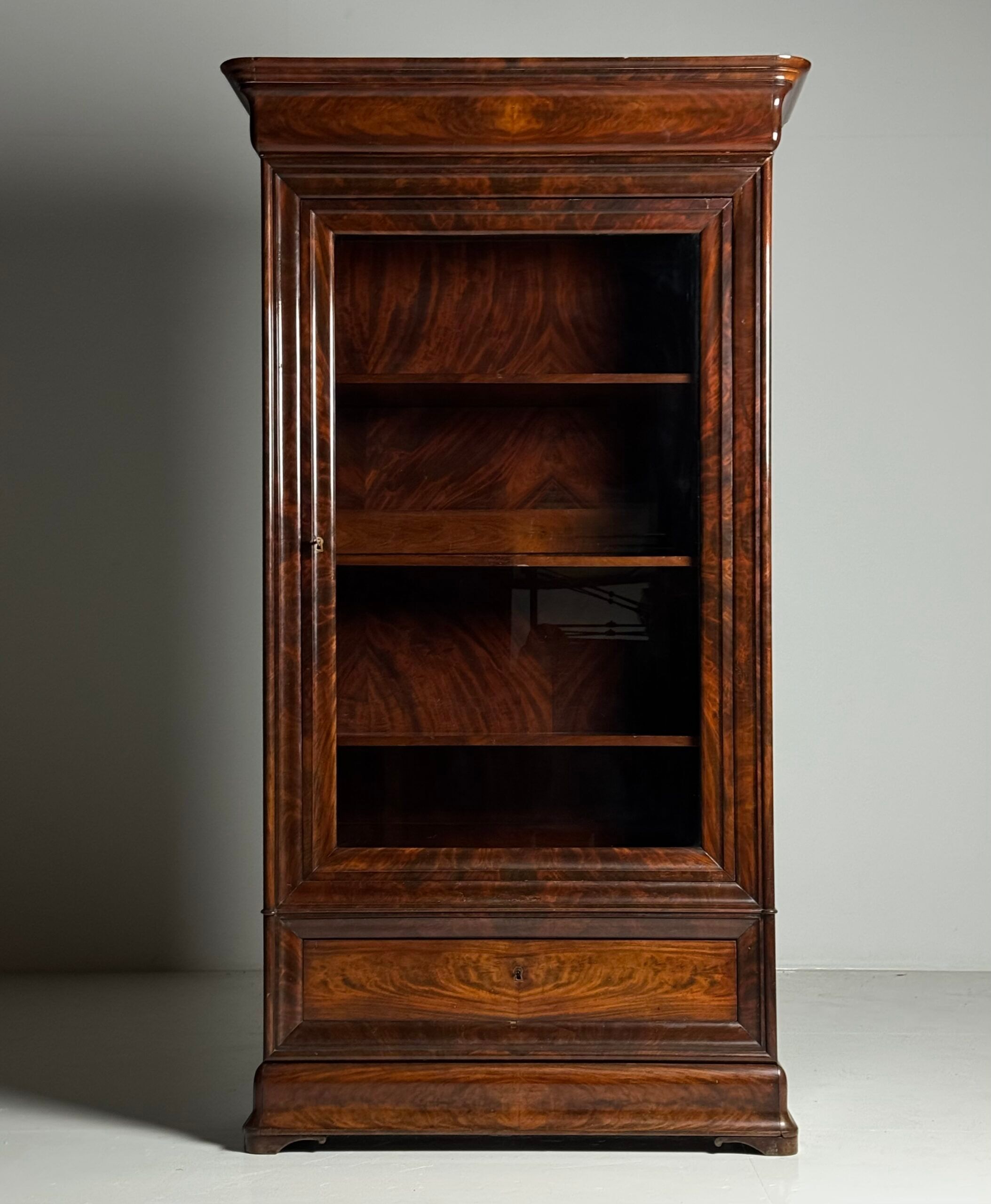 Vitrine Biedermeier 1850