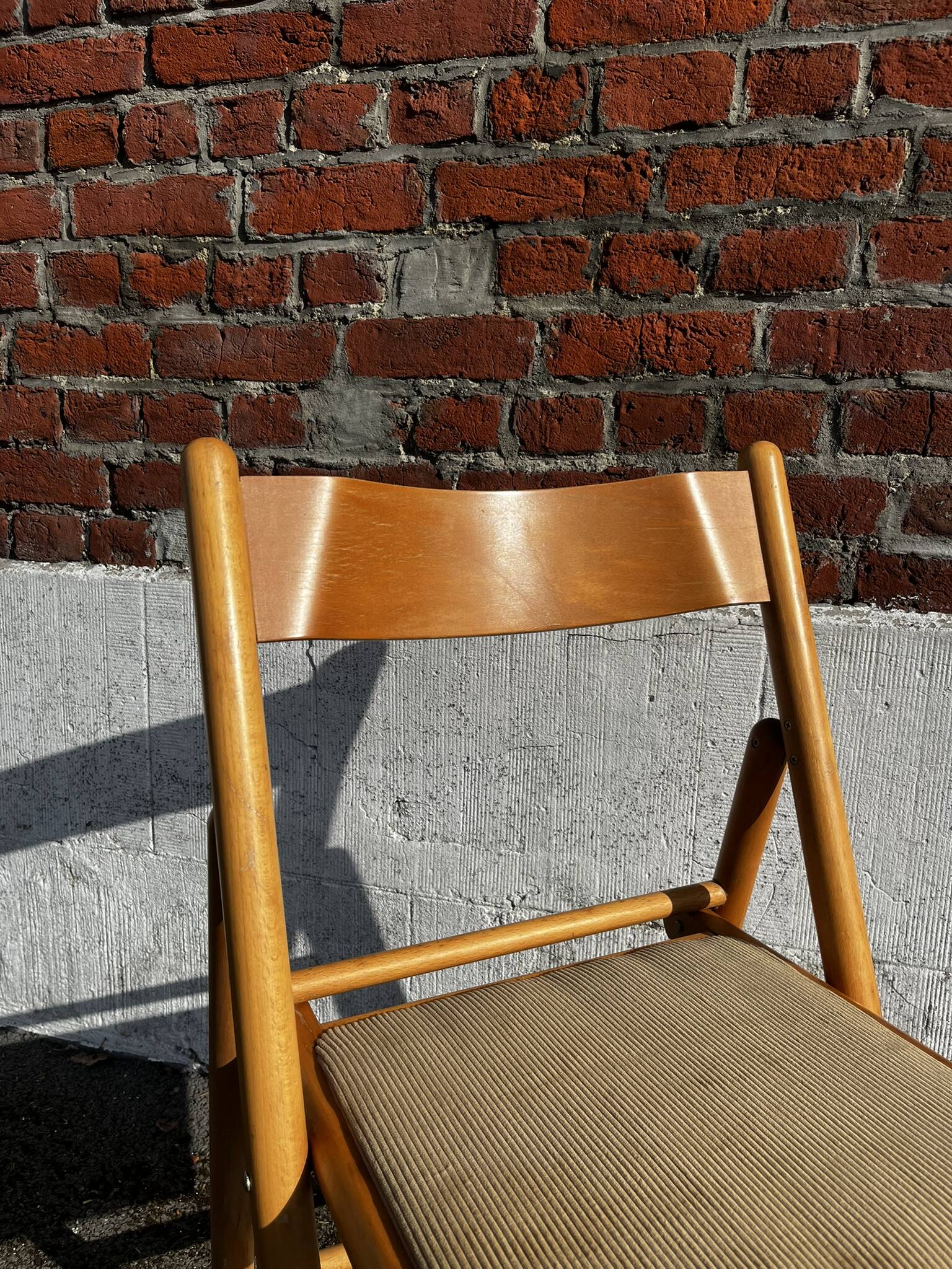 Set of 2 vintage wooden folding chairs (Habitat)