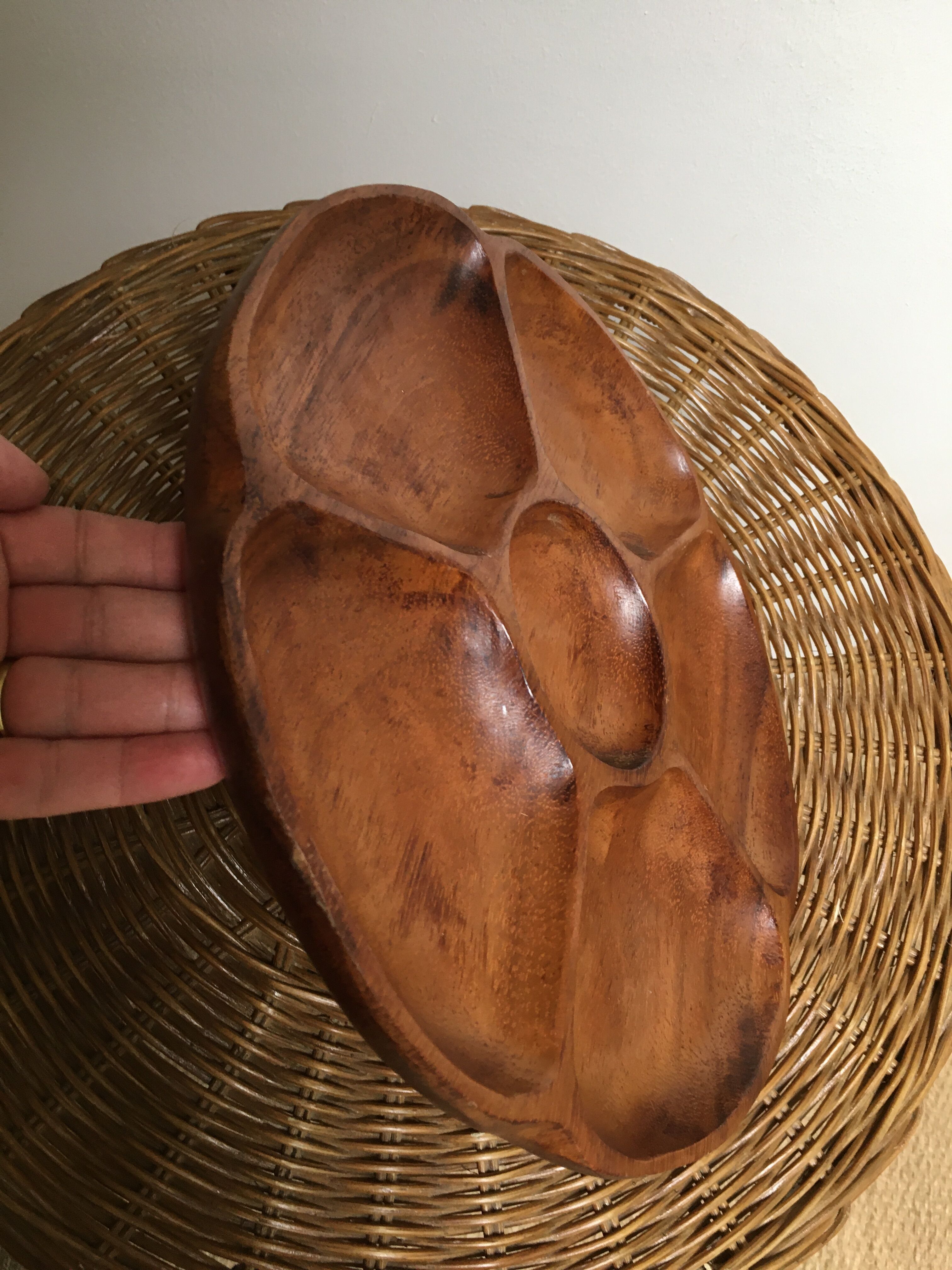 Round wooden dish with six compartments