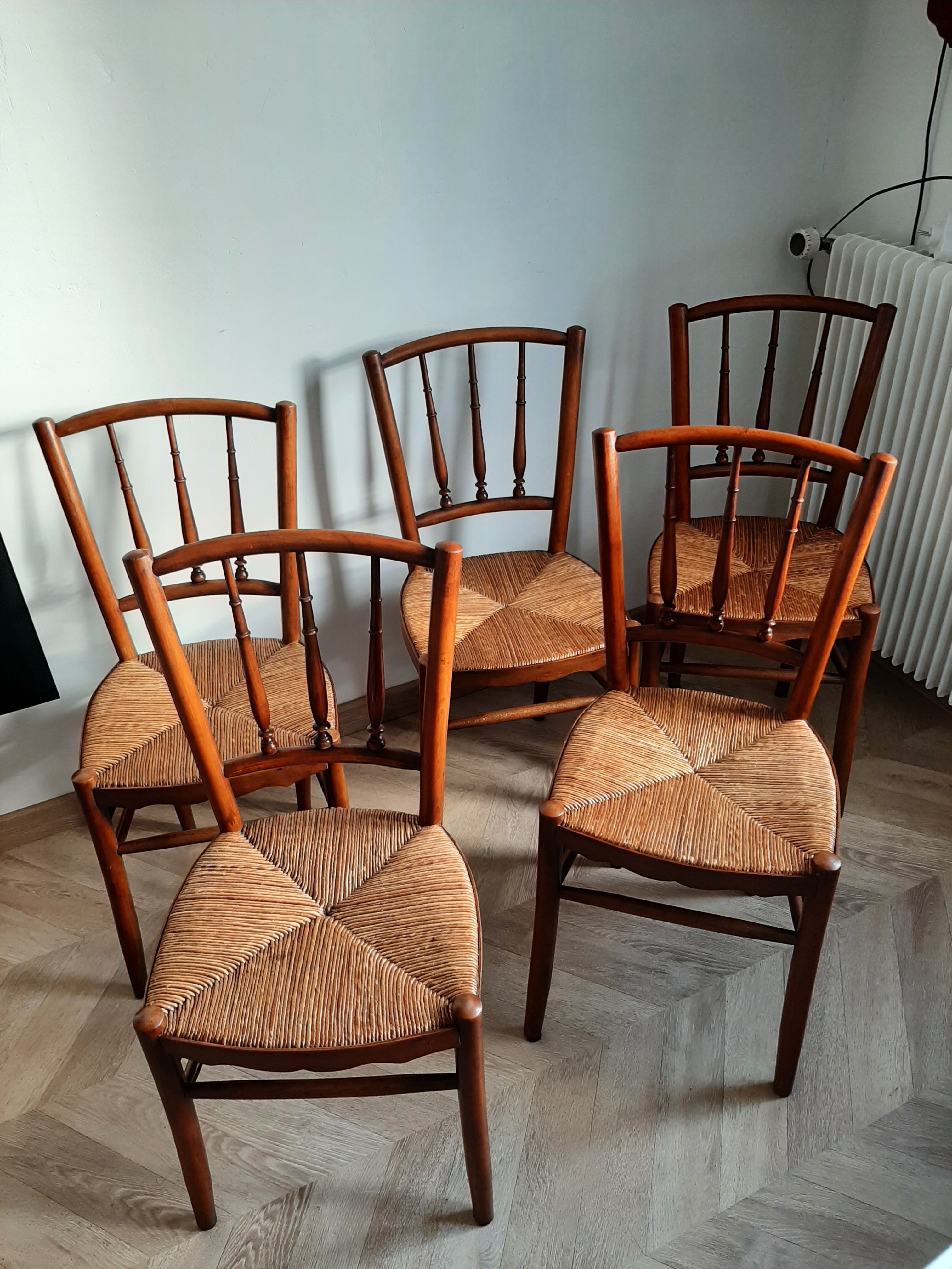 Set of 5 faux bamboo style chairs