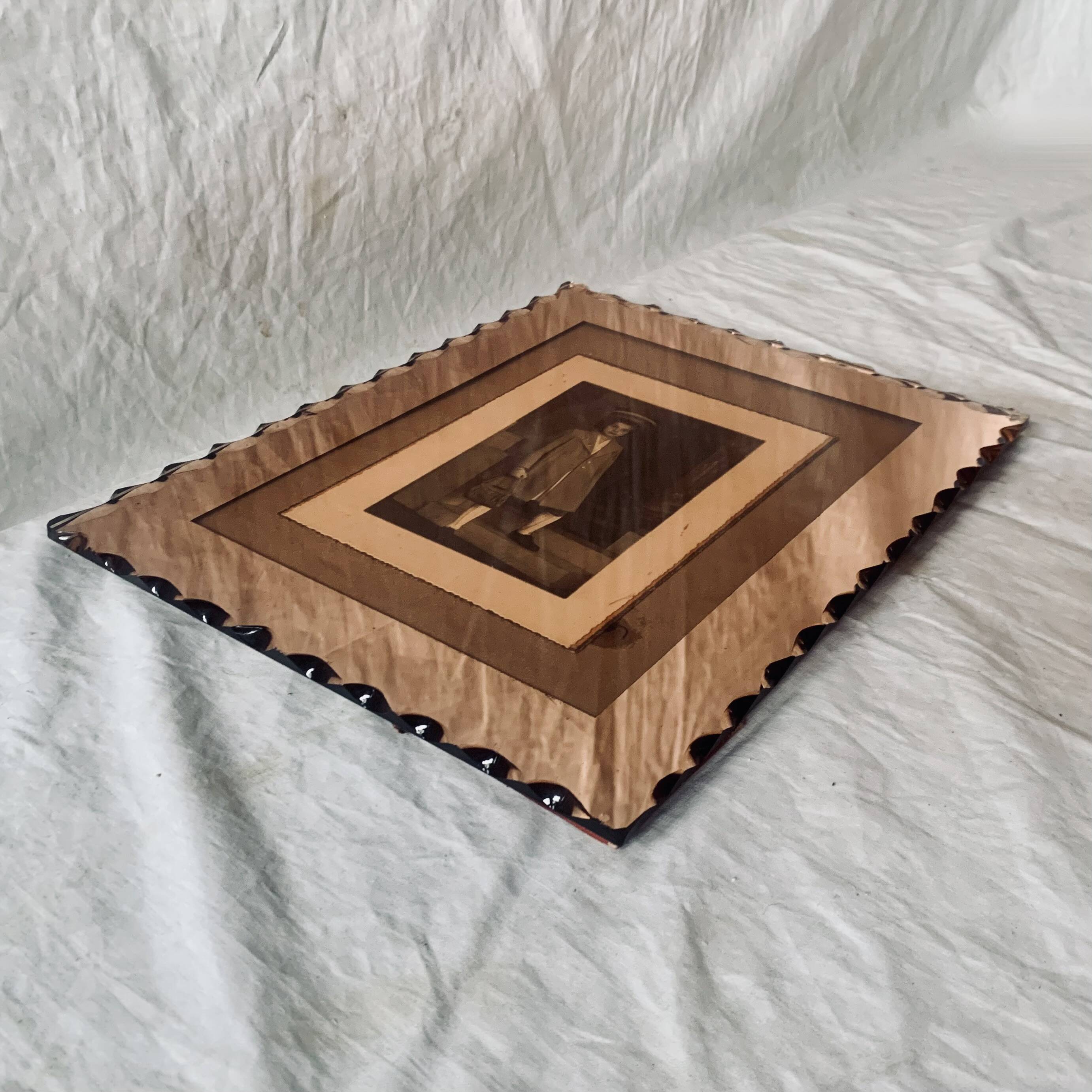Cadre photo Art Déco en miroir biseauté teinté rose