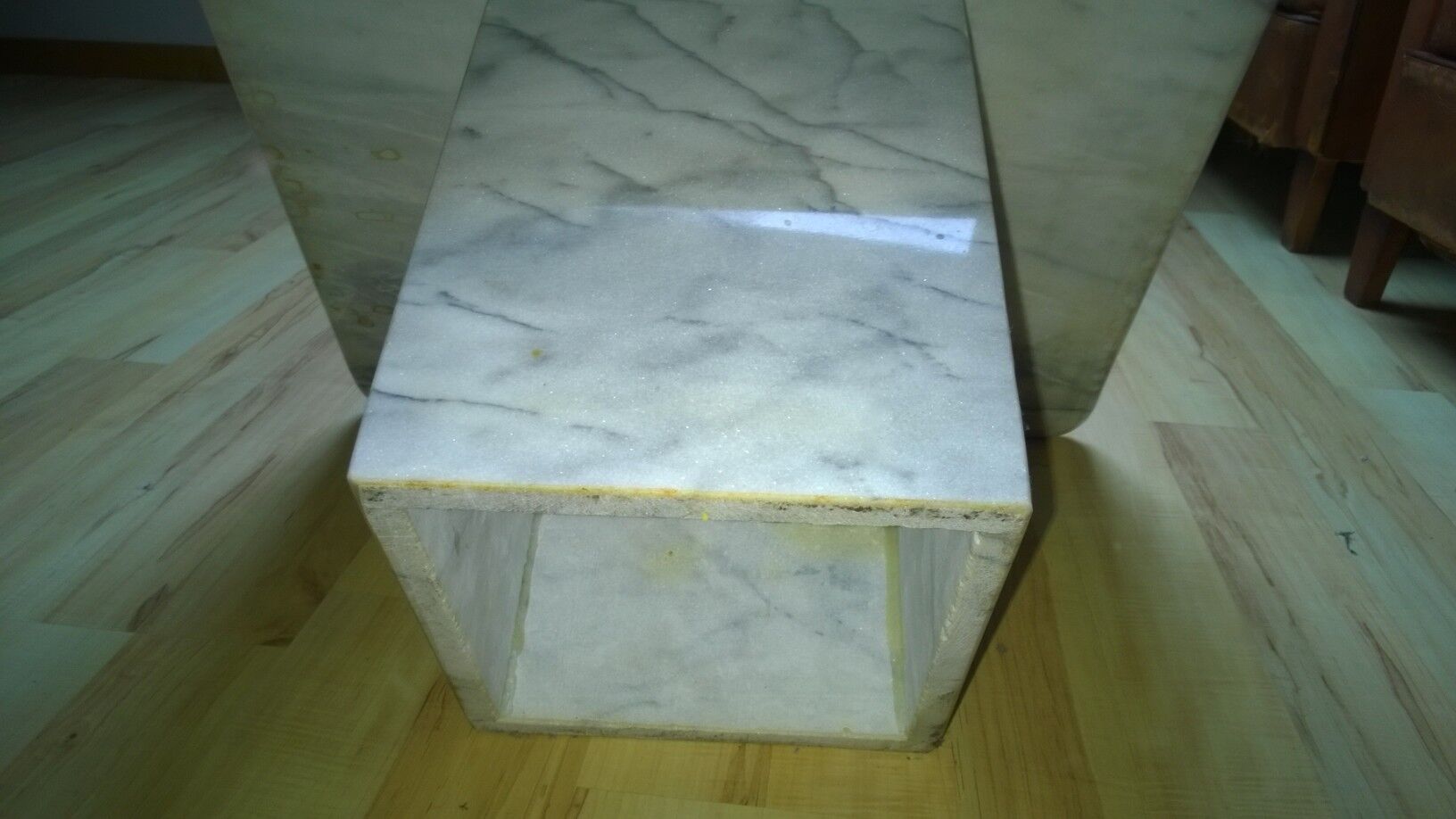 Table basse en travertin 1970