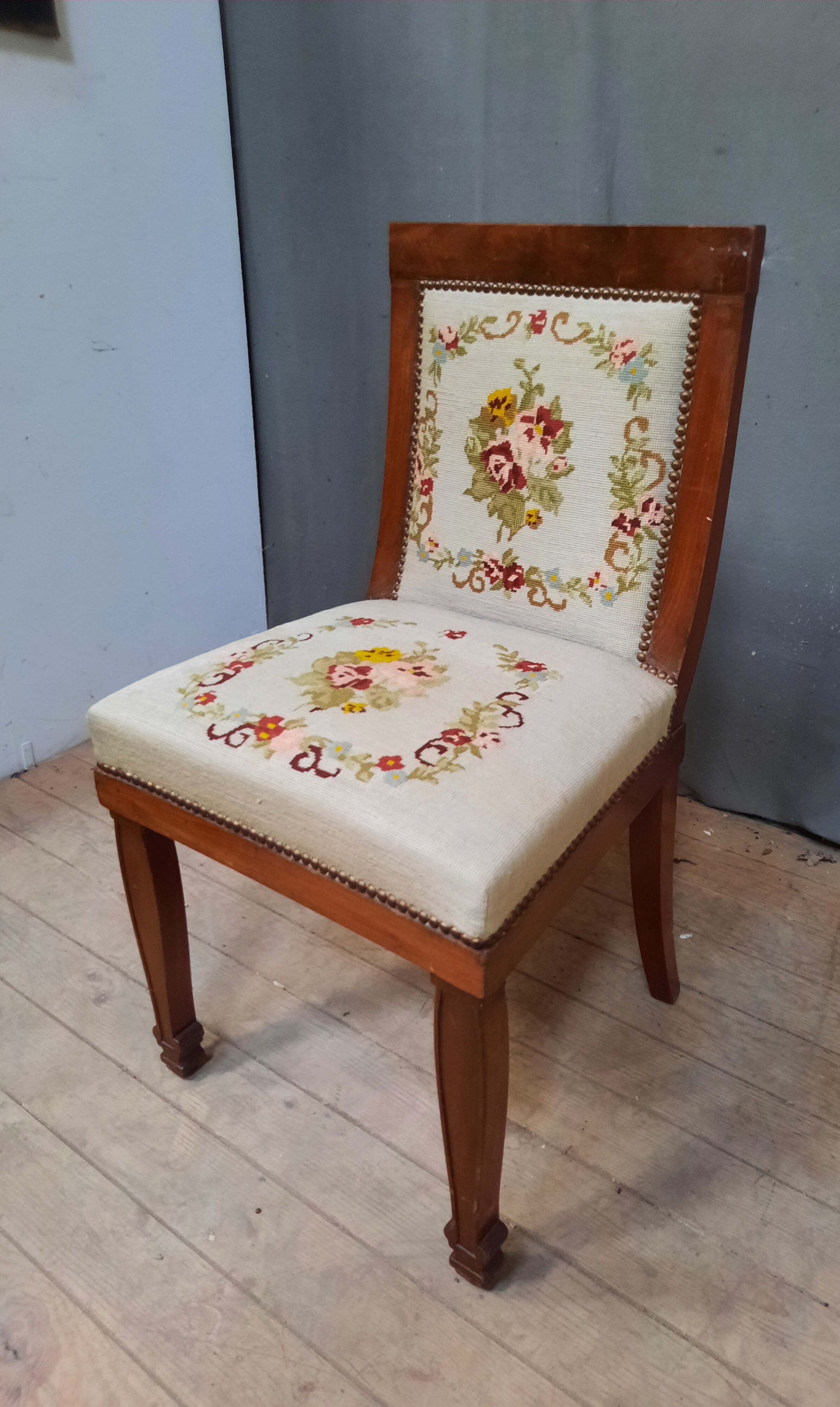Mahogany consulate chair