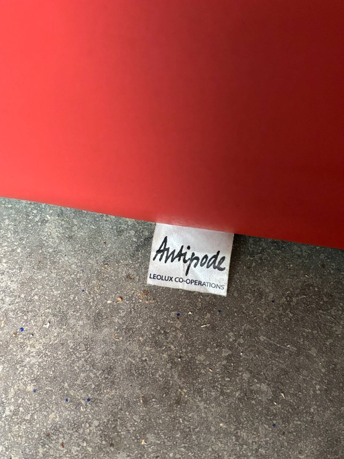 Antipode sofa by Leolux 2 seater