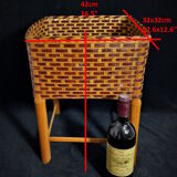 Plant holder wicker basket on foot