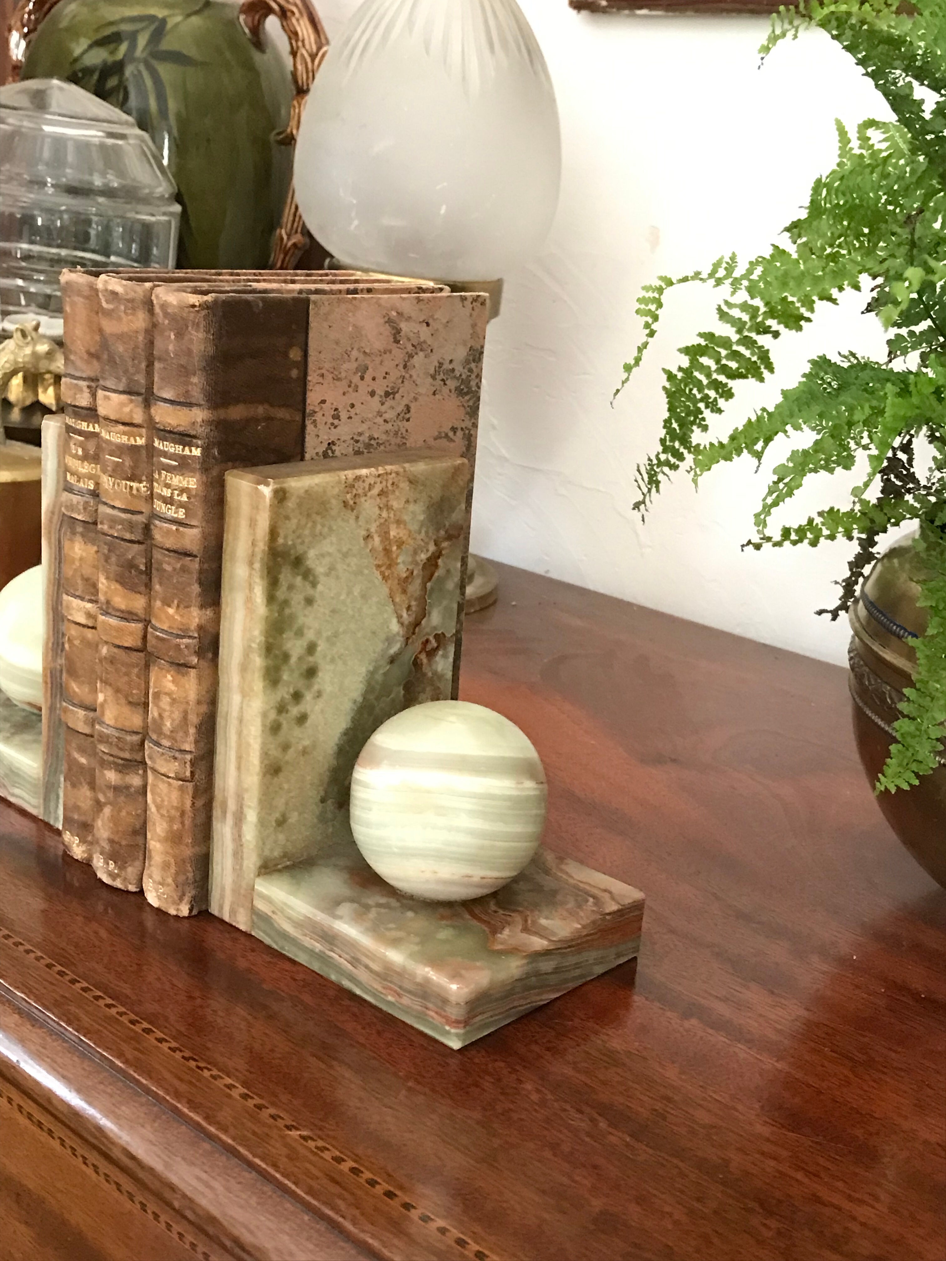 Onyx book clambands