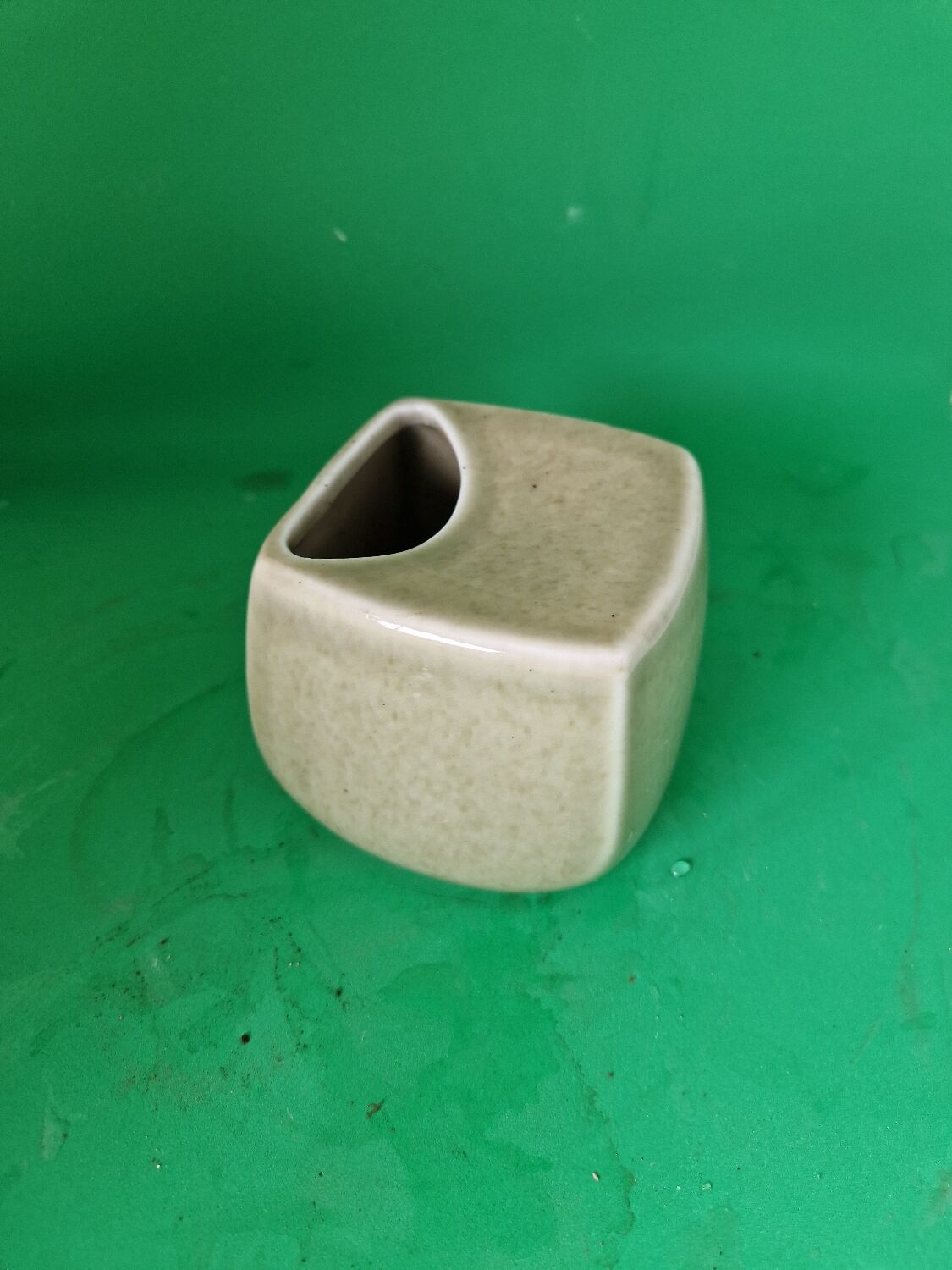 Vase /Vide Poche Virebent  Porcelaine Du Lot Signé Pierre LÉBE DUM