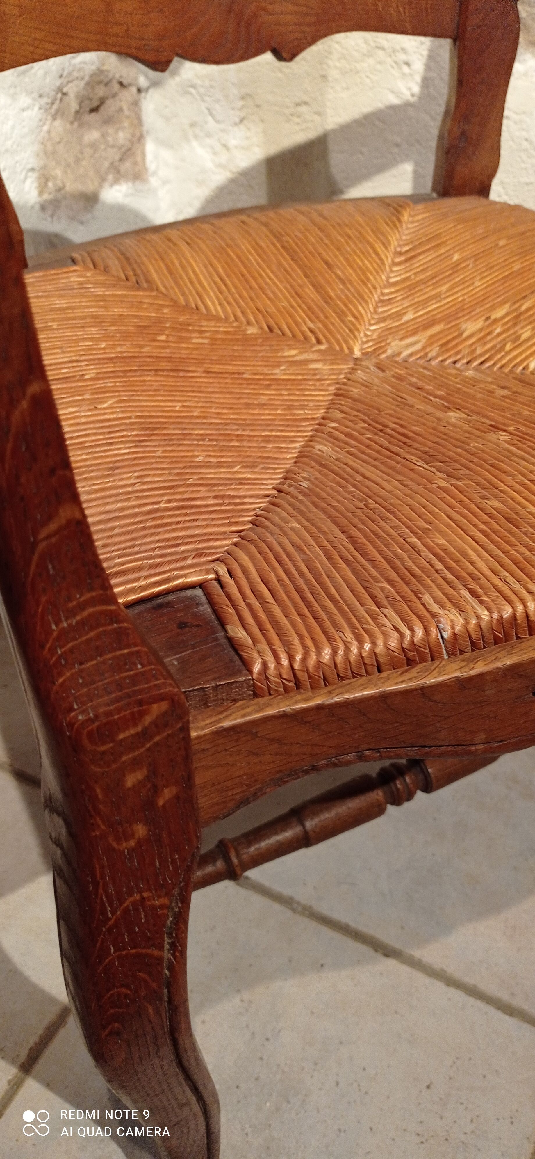 Antique mulched armchair