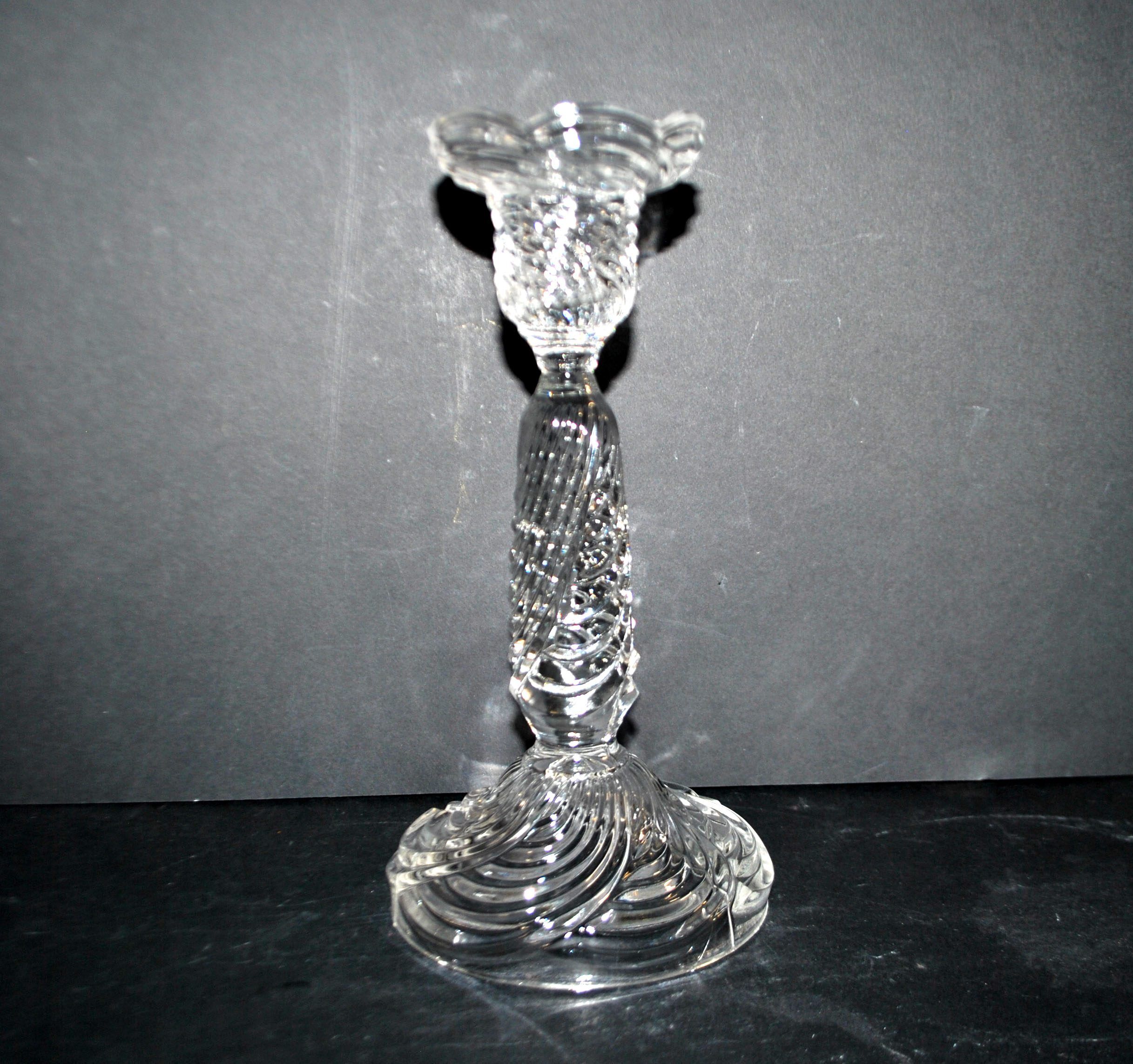 Portieux candlestick draped in moulded glass h22cm