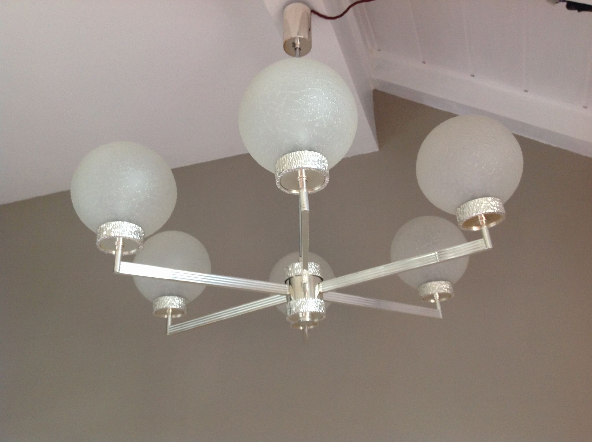 Six-light chrome metal chandelier and opaque glass globes / vintage 60s and 70s