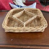 Wicker tray