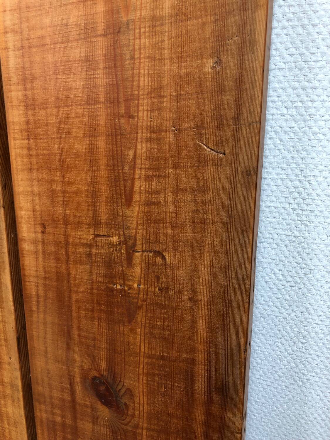 Wall shelf