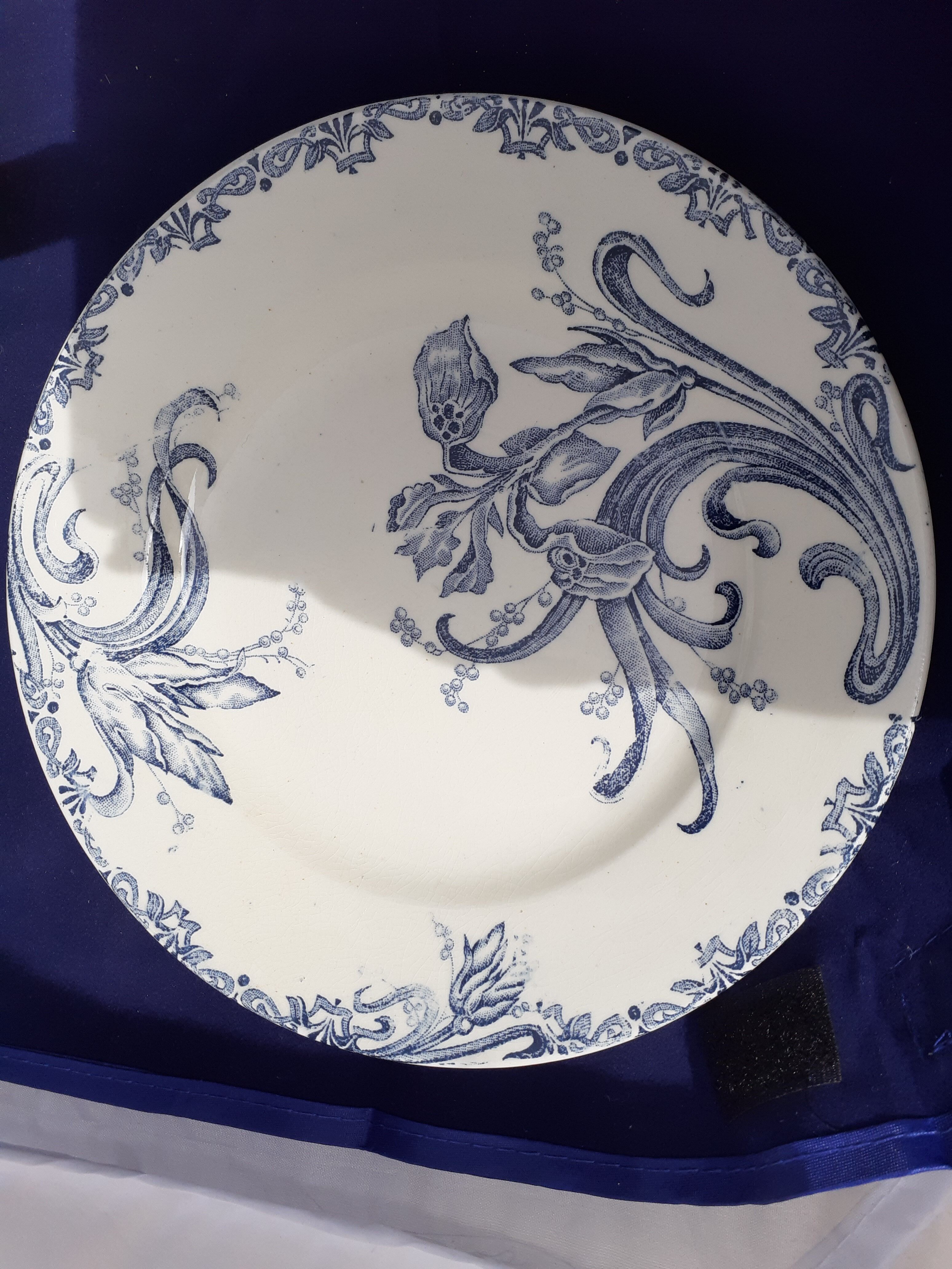 6 plates with dessert iris Clairefontaire