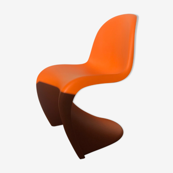 Panton junior mandarin by Verner Panton for Vitra