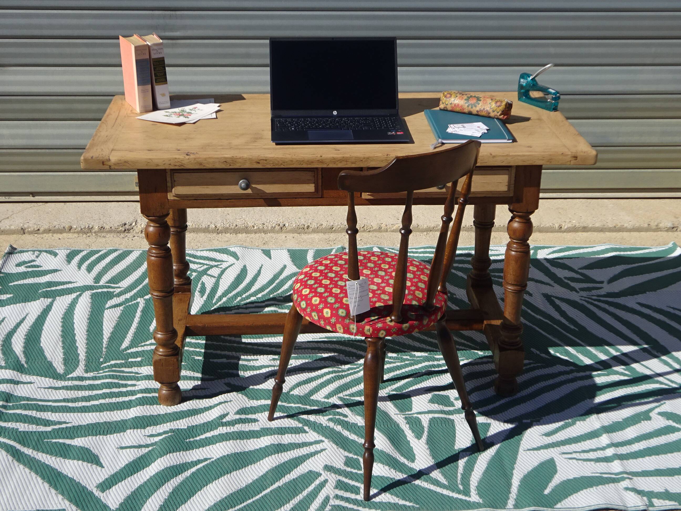 bureau ancien en chêne massif, restauré