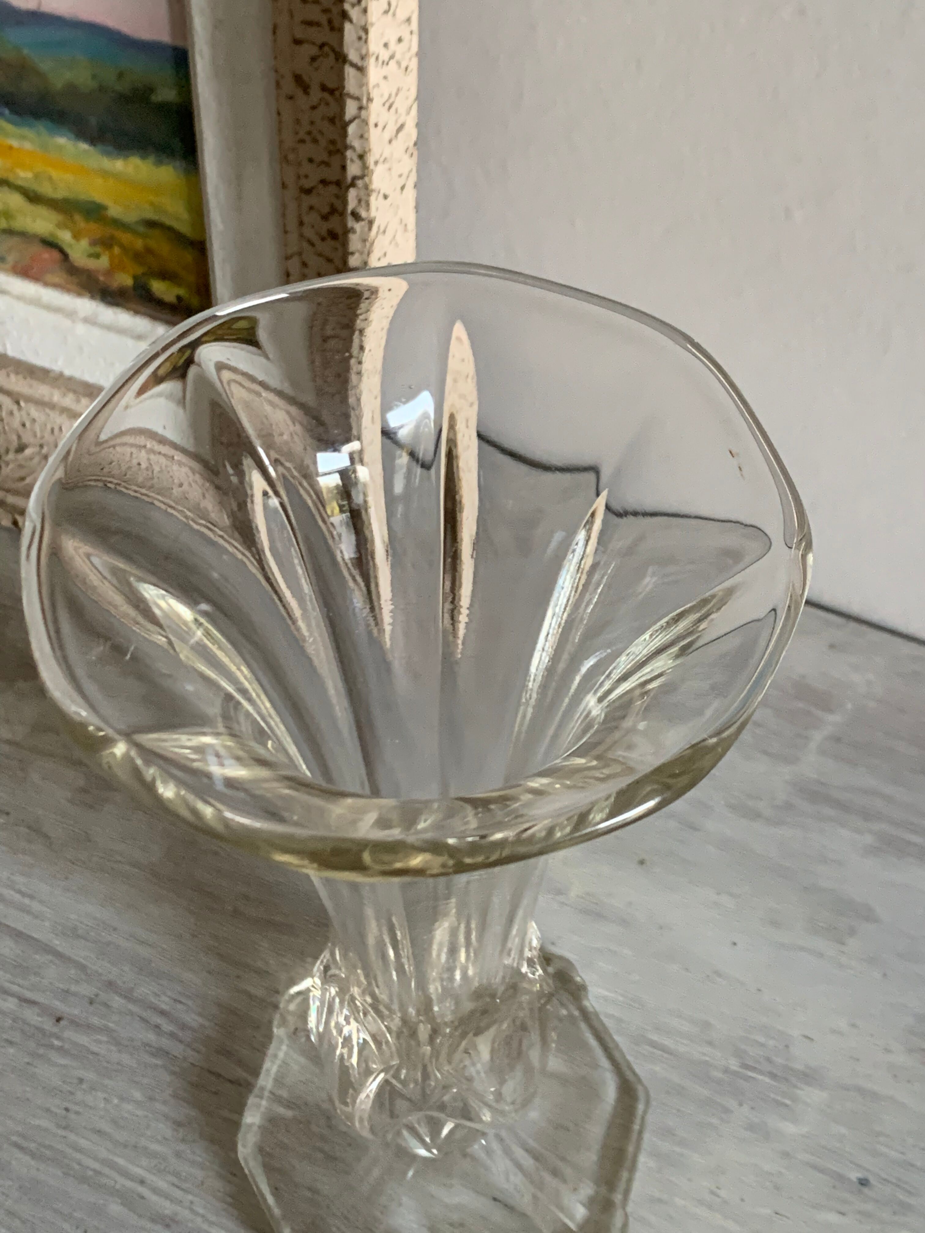 Art deco vase